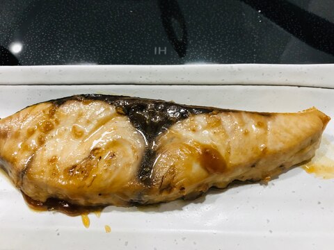 手軽に魚を取ろう！ブリの照り焼き